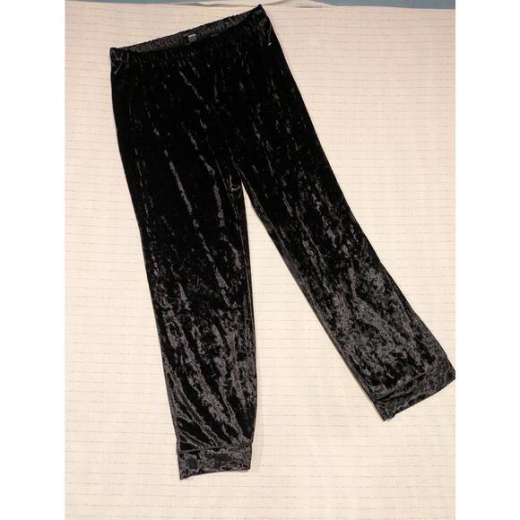 Nicole Miller Pajamas Set Black Debossed Leopard Spots Small Top Pants - Picture 13 of 15